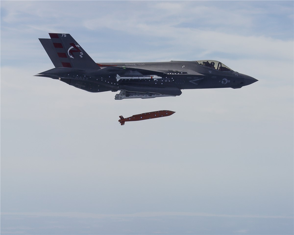 Morocco - Joint Stand Off Weapons (JSOW)  Raytheon &copy;