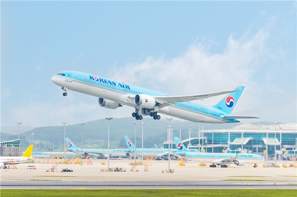 ALC Announces Delivery of 1st of 10 New Boeing 787-10 Aircraft to Korean Air