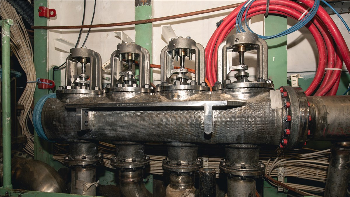 HII Installs 1st Additively Manufactured Valve Manifold Assembly on Aircraft Carrier at Newport News Shipbuilding  HII &copy;
