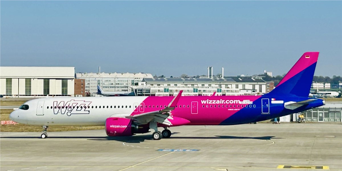 ACG Announces Delivery of 1 A321neo to Wizz Air  Aviation Capital Group &copy;