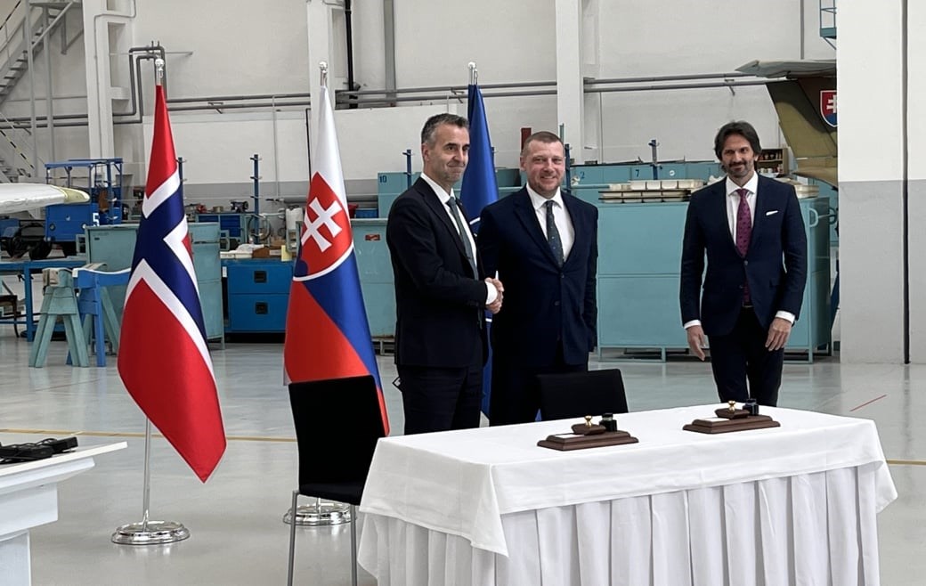 Kongsberg and LOTN to Sign Teaming Agreement for MRO Services for F-16s in Slovakia  Kongsberg &copy;