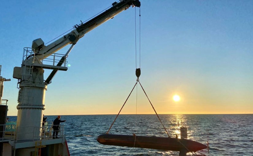 IAI & HAI Sign Strategic MOU to Offer the Hellenic Navy Advanced BlueWhale Autonomous Submarine System  BlueWhale Autonomous Submarine System Israel Aerospace Industries (IAI) &copy;