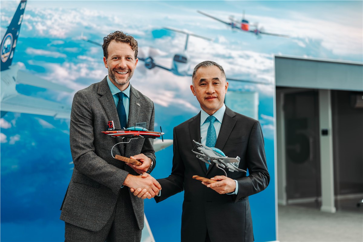 Textron Aviation Defense and Thai Aviation Industries Sign Agreement to Support RTAF  Textron &copy;