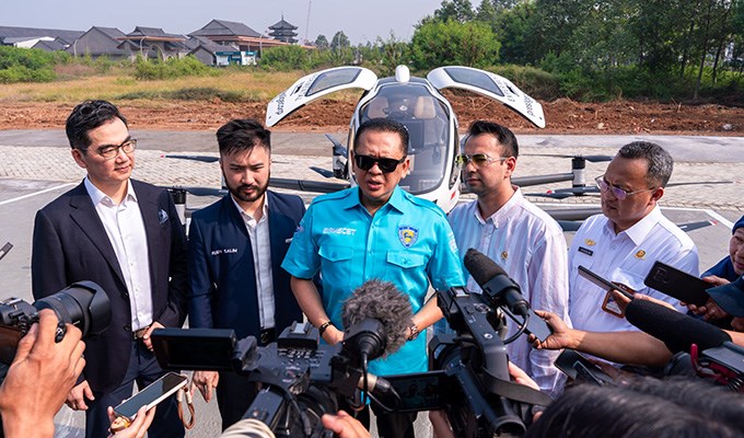 EH216-S Pilotless eVTOL Completes Debut Human-Carrying Flights in Indonesia, A Step Forward International Market Expansion  EHang &copy;