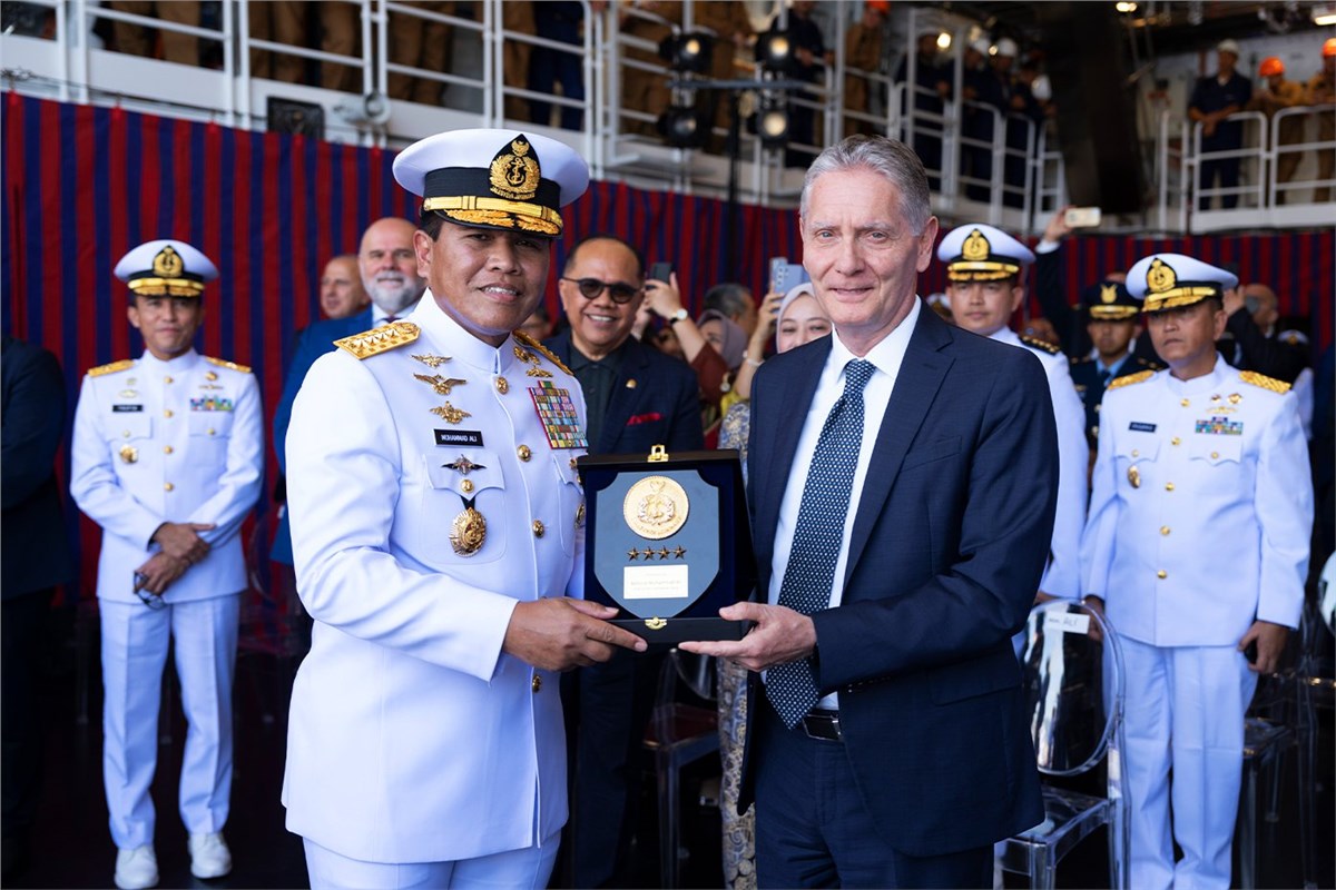 Fincantieri Delivers the PPA "KRI BRAWIJAYA-320" to the Indonesian Navy  Fincantieri &copy;