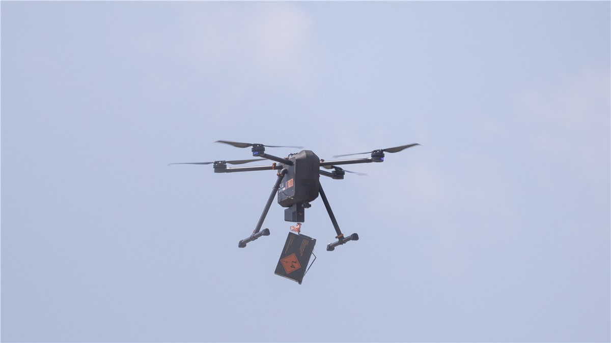 1st EU-Level OPEX Campaign Tests UAV and UGV Systems in Italy  European Defence Agency (EDA) &copy;