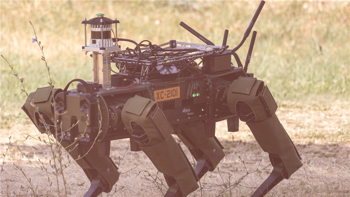 1st EU-Level OPEX Campaign Tests UAV and UGV Systems in Italy  European Defence Agency (EDA) &copy;