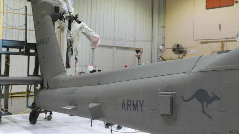 Apache Helicopters on Course for Delivery  MoD Australia &copy;