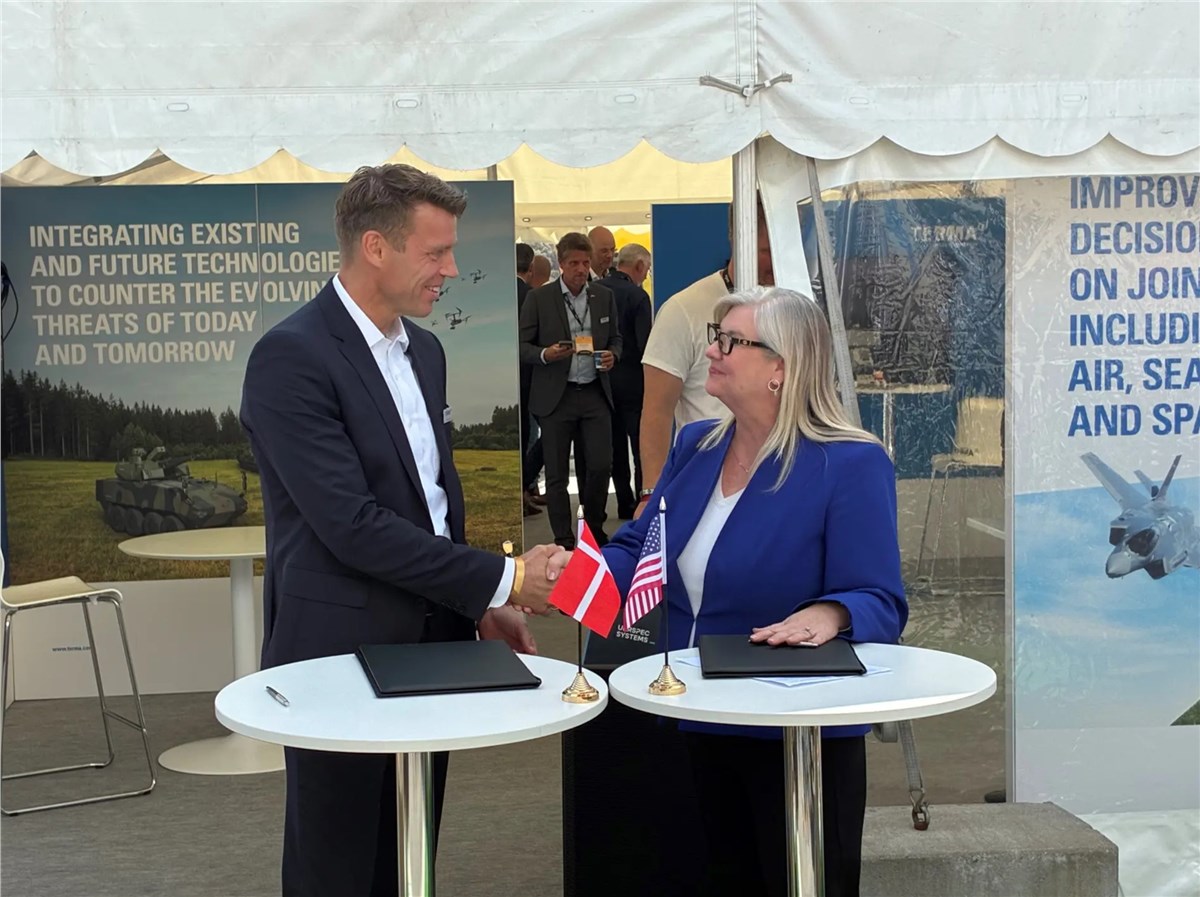 Terma and Boeing Sign MoU to Explore P-8 Maintenance Collaboration in Denmark  Terma &copy;