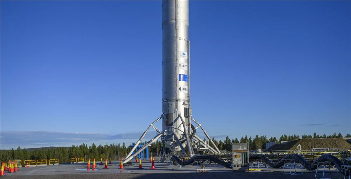 Europe's Reusable Rocket Prototype Themis is Installed on its Launch Pad  ArianeGroup &copy;