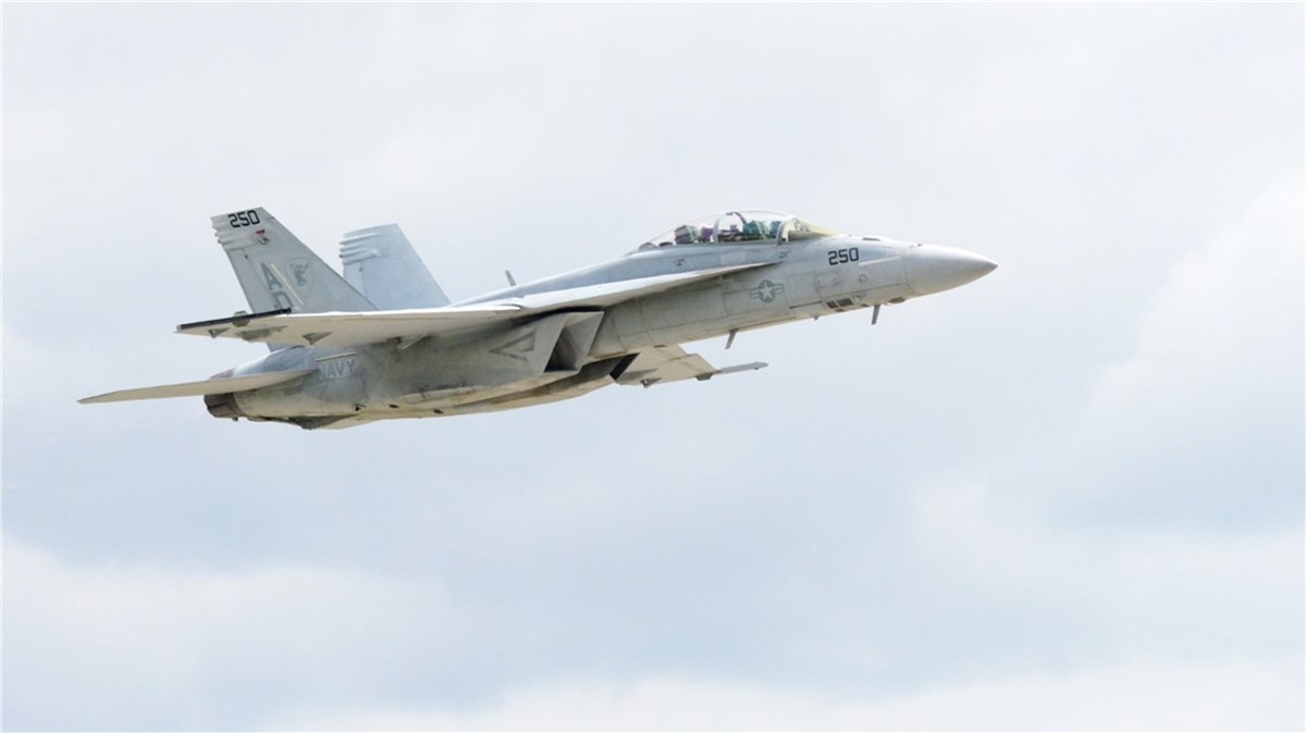 Boeing to Relocate F/A-18 Service Life Modification Work to Support St. Louis Site Expansion  Boeing &copy;