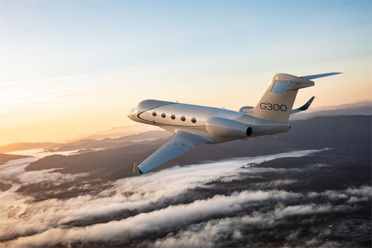 Gulfstream Introduces the All-New Gulfstream G300  Gulfstream Aerospace Corp. &copy;
