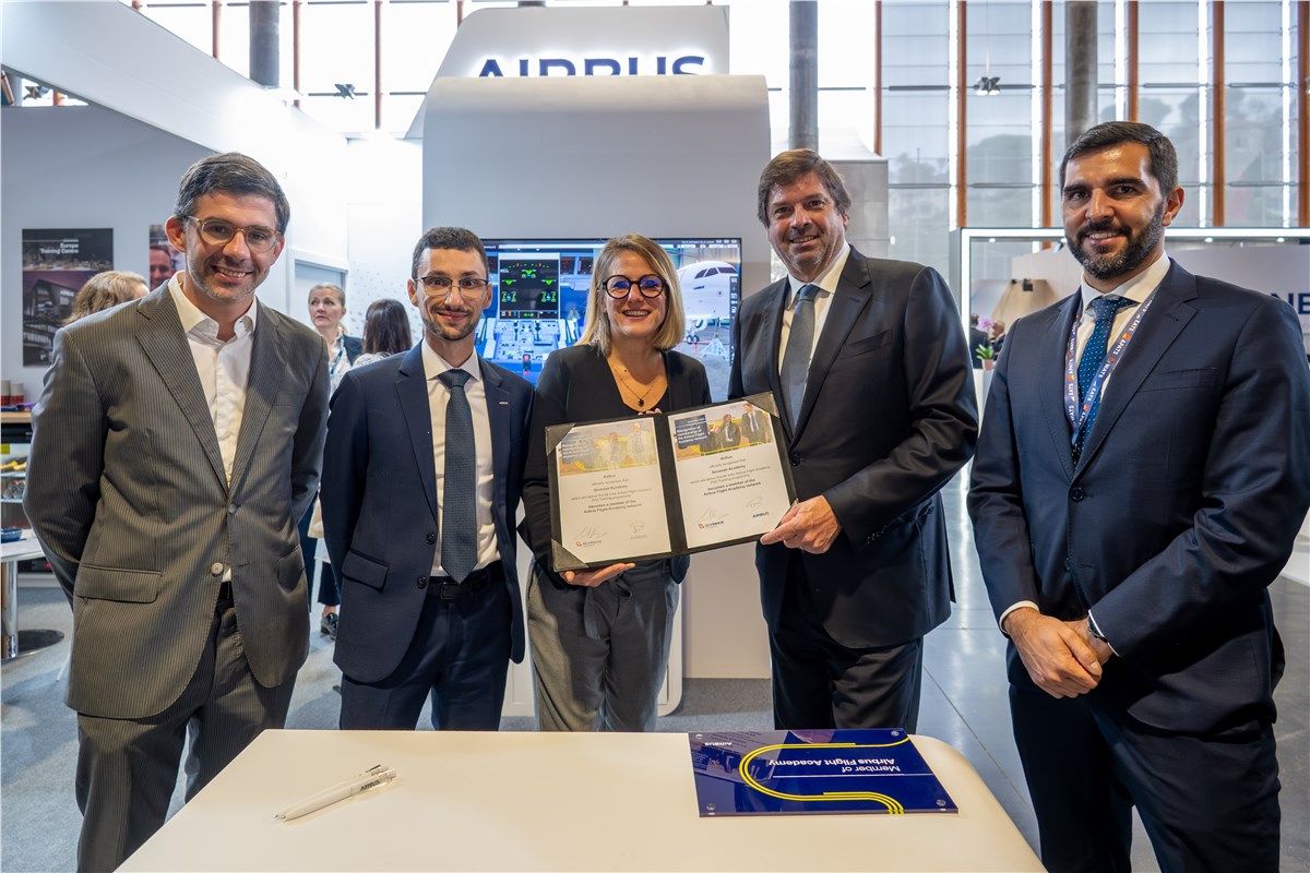 Airbus Flight Academy and Sevenair Partner to Expand Ab Initio Training Offering  Airbus Commercial Aircraft &copy;