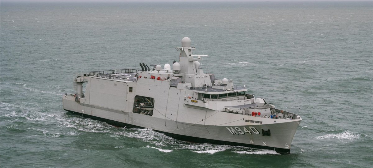 1st Mooring of the Oostende in Zeebrugge, the First Mine Countermeasures Vessel in the Belgian-Dutch rMCM Programme  Naval Group &copy;