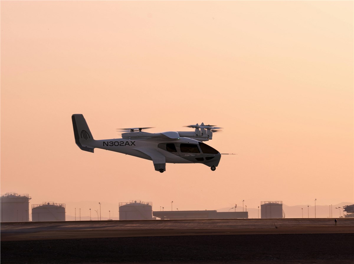 Archer's Midnight Showcases In-Country eVTOL Flight Test Campaign in UAE as Part of Its Commercial Launch Edition Program  Archer Aviation &copy;