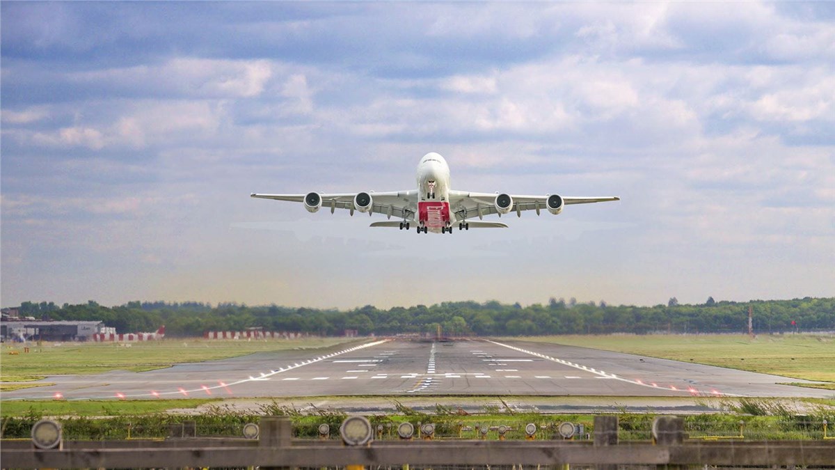 Collins Aerospace and Emirates Expand Main Landing Gear Maintenance Services Agreement for A380 Aircraft  RTX - Collins Aerospace &copy;