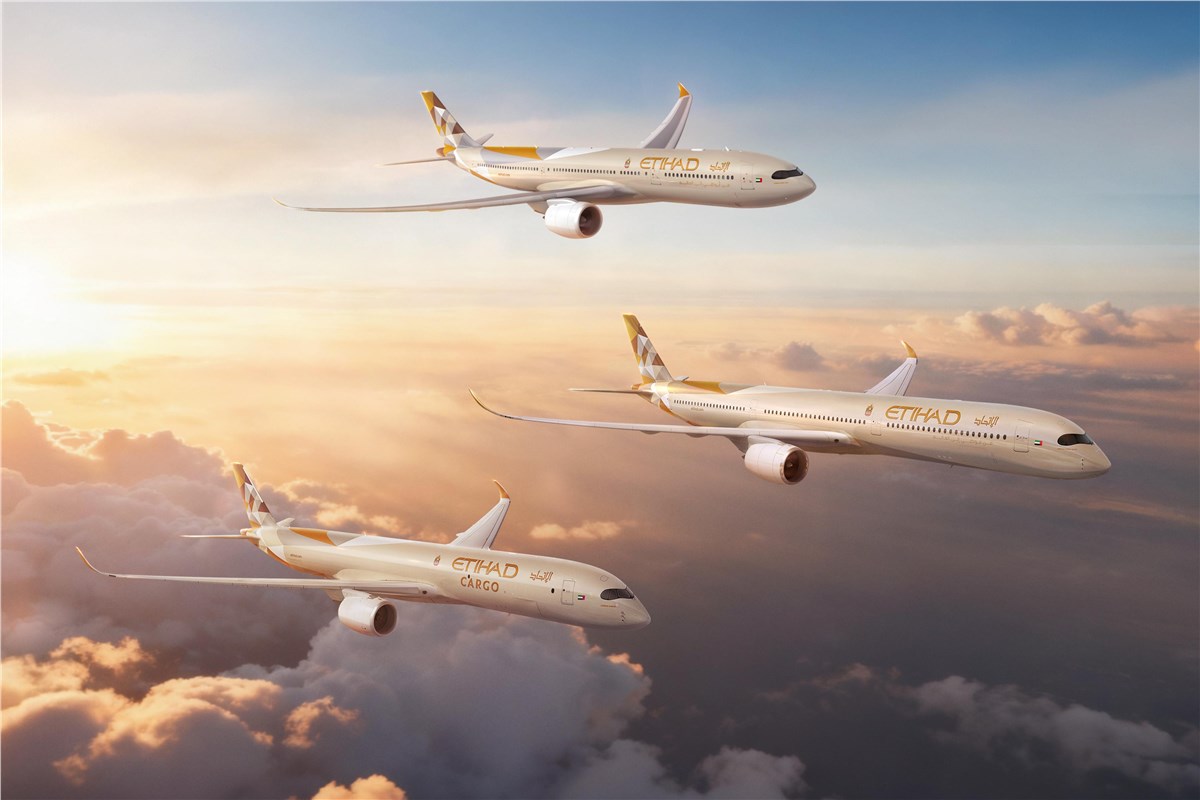 Etihad Airways Grows its Airbus Widebody Fleet Becoming a New A330neo Customer, Adding A350-1000 and A350F Aircraft  Airbus Commercial Aircraft &copy;