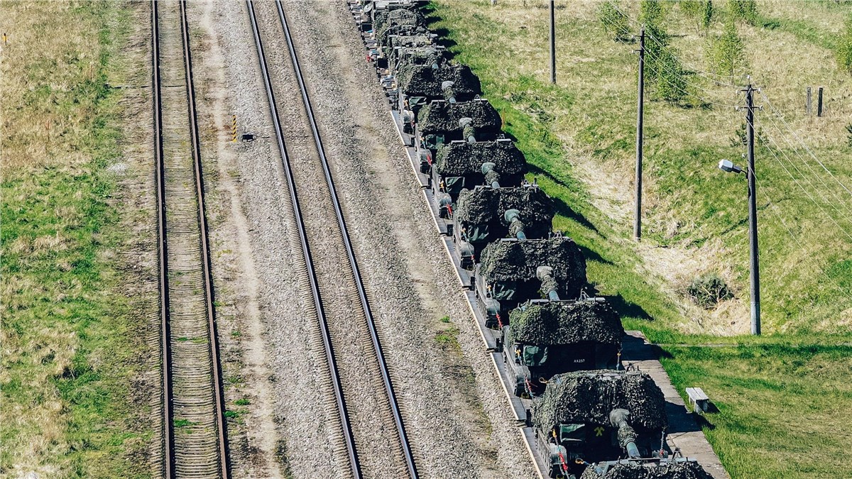 Strengthening EU's Military Mobility  European Defence Agency (EDA) &copy;