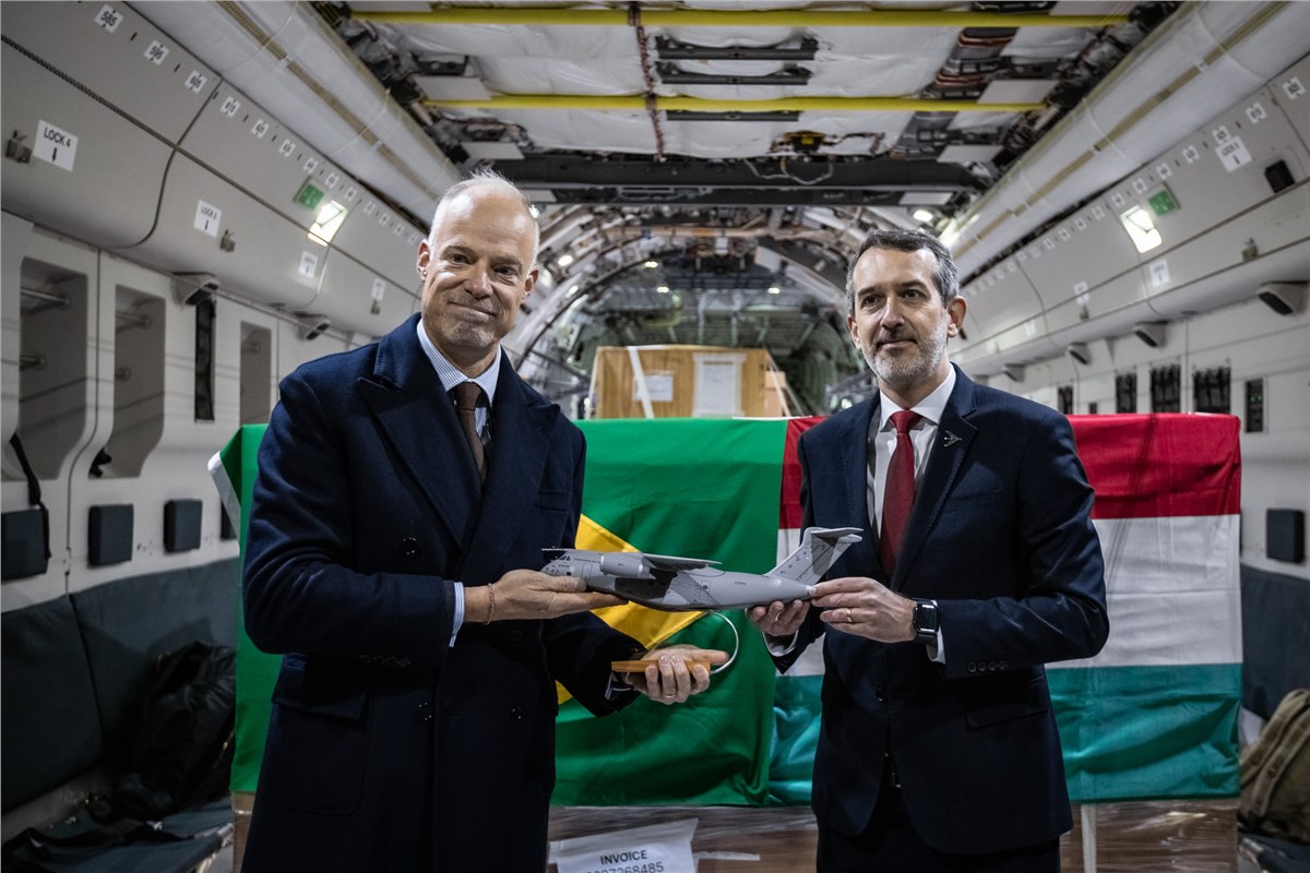 Embraer Completes C-390 Millennium Deliveries to the Hungarian AF  Embraer &copy;