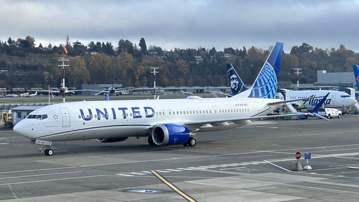 DAE Announces Completion of United Airlines Boeing 737 MAX Mandate  Dubai Aerospace Enterprise (DAE) &copy;