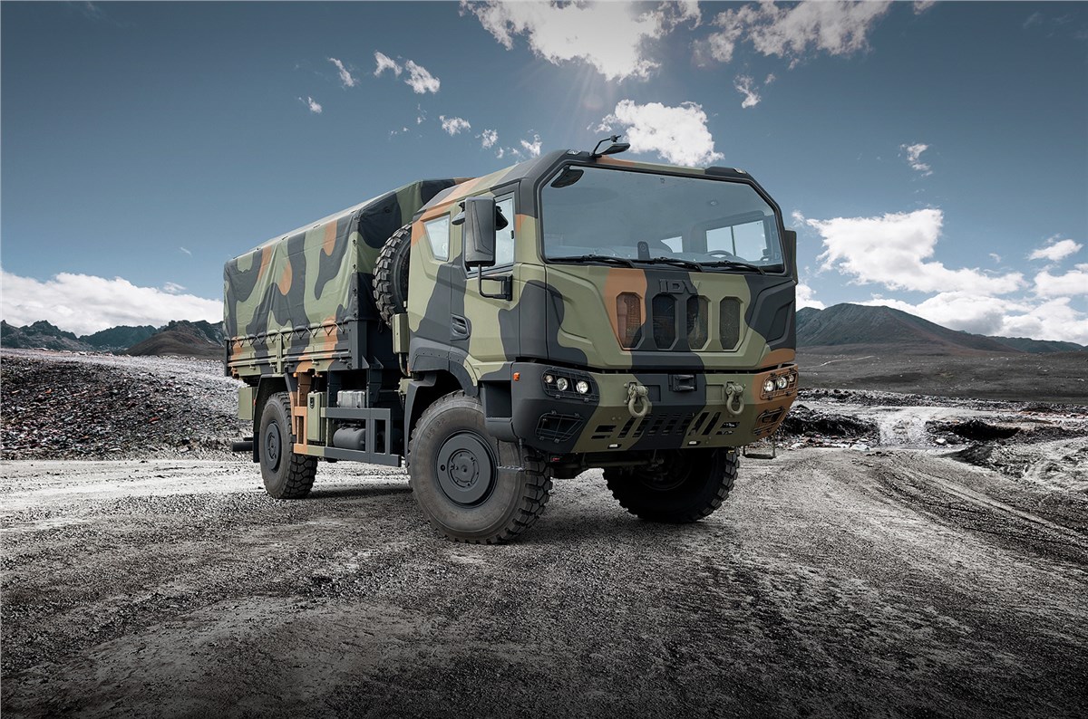 IDV to Supply 658 Additional Trucks to the Italian Army  Iveco Defence Vehicles (IDV) &copy;
