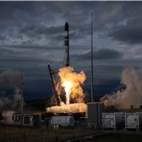 Rocket Lab Successfully Launches for iQPS, Ends 2025 with 21 Launches and 100% Mission Succes
