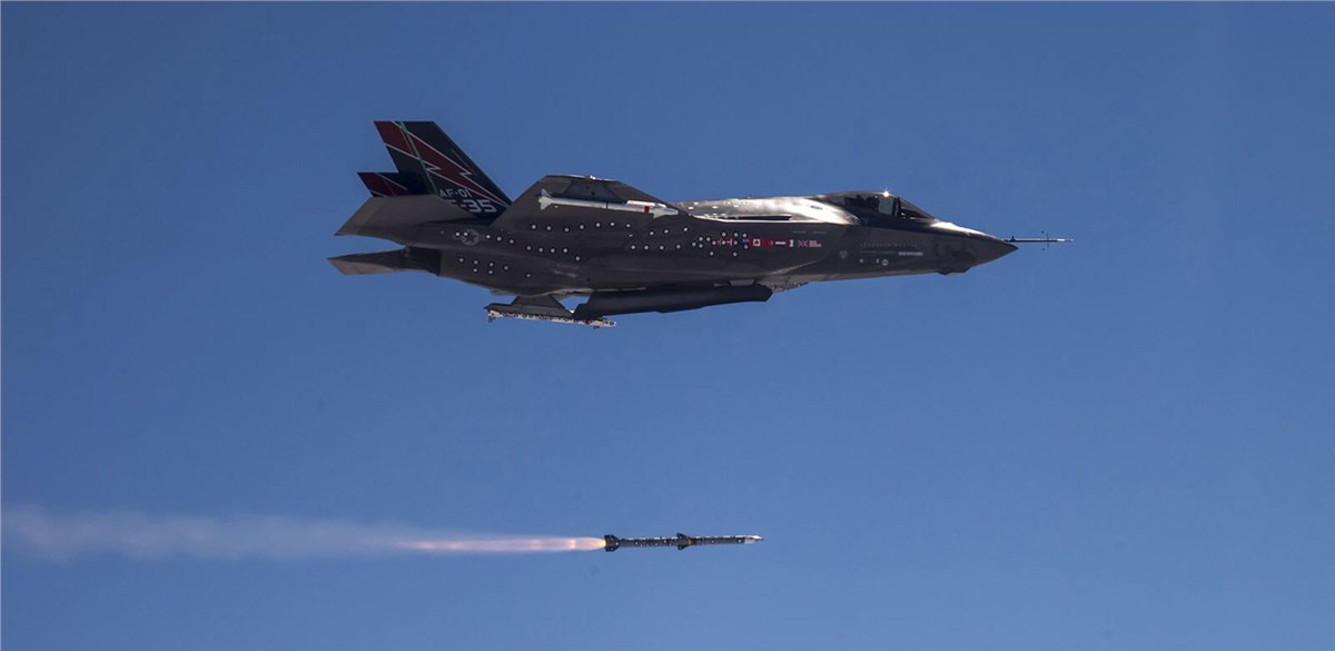 Denmark - Advanced Medium Range Air-to-Air Missiles - Extended Range  RTX - Raytheon &copy;