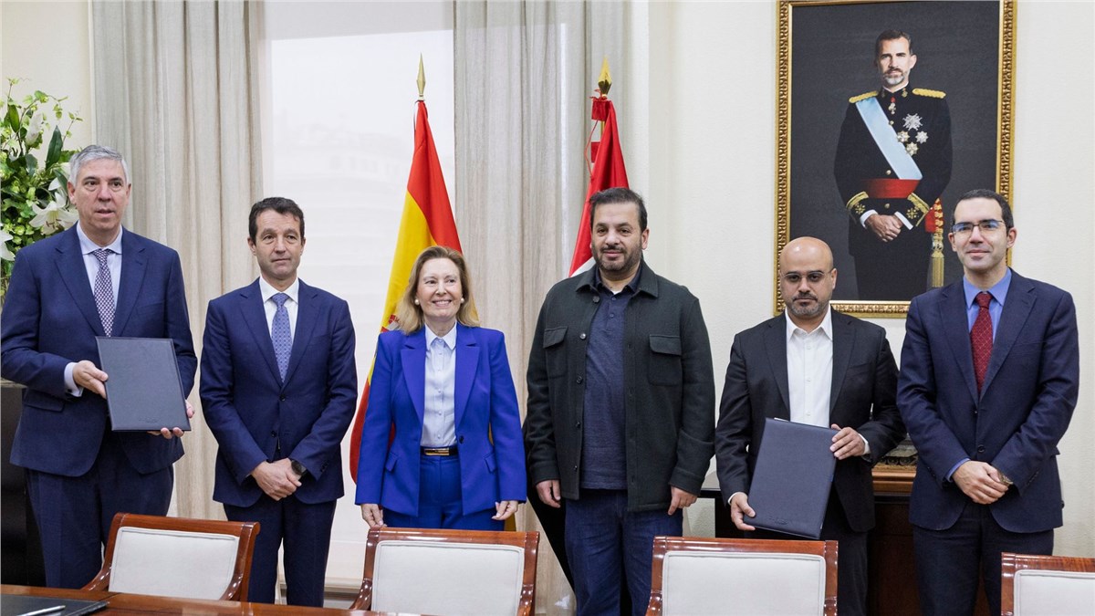 Indra Group and EDGE Agree to Establish a New Defence Manufacturing Entity in Spain for European Defence Programmes  Indra &copy;
