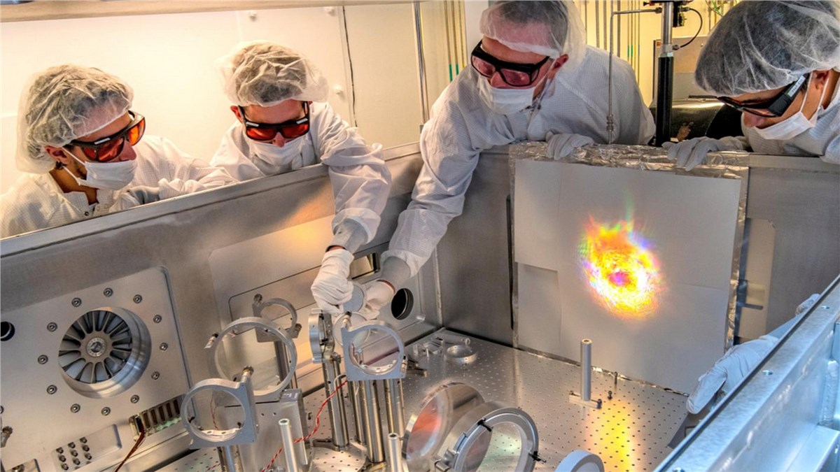 NGC Accelerates Microelectronics Testing Under DARPA Program  Lawrence Berkeley National Laborator &copy;