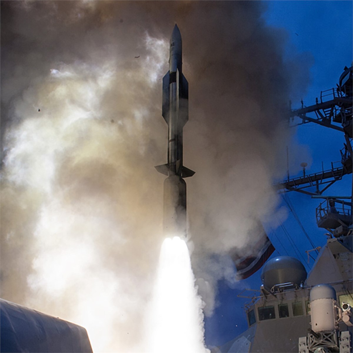 X-Bow Completes PDR for Mk 72 and Mk 104 Rocket Motors  US Navy &copy;