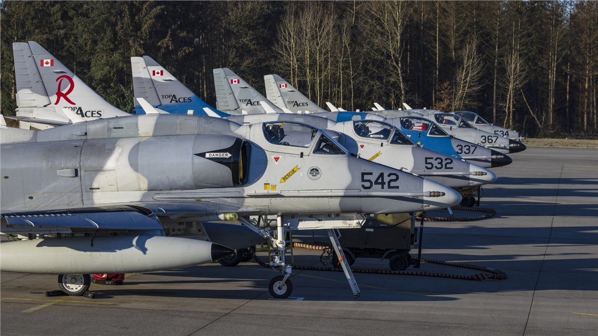 Germany Awards Top Aces 10-Year Contract for Advanced Air Combat Training  Top Aces Inc. &copy;