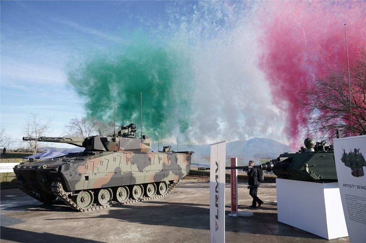 Italian Army's A2CS Programme Kicks Off: 1st 4 New Infantry Fighting Vehicles Delivered by LRMV JV  Rheinmetall AG/Leonardo &copy;