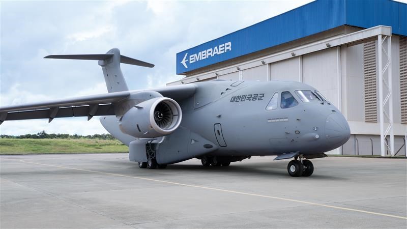 Embraer Presents 1st ROKAF's C-390 Millennium  Embraer &copy;