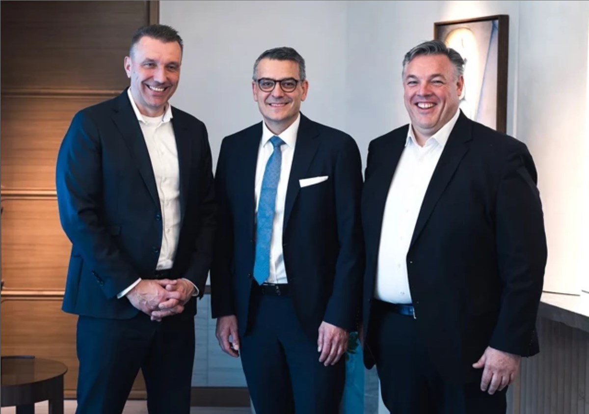 HENSOLDT and Schwarz Digits Form Strategic Partnership for Data-Driven Defence Capabilities  HENSOLDT &copy;