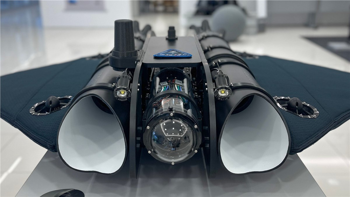 EDA Project Develops Technology for Underwater Drones to Move in Swarms  European Defence Agency (EDA) &copy;