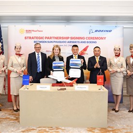 Image - Boeing and Sun PhuQuoc Airways Announce Order for Up to 40 787 Dreamliner Jets