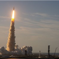 LM-built Orion Spacecraft Sends Astronauts Moonward for the 1st Time in 53 Years