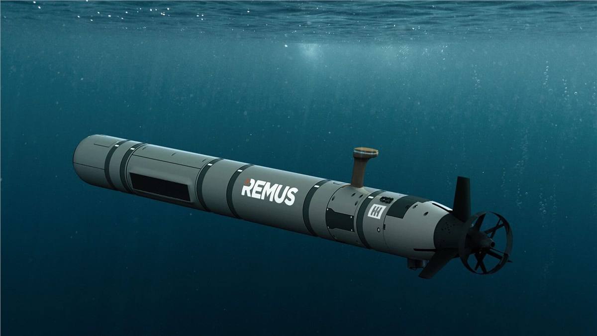 Launched From Submarines, Trusted by 30 Navies: REMUS Marks 25 Years Beneath the Surface  HII &copy;