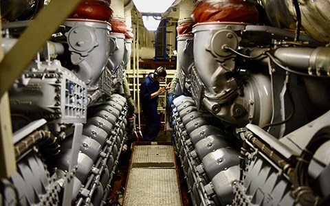 Rolls-Royce Awarded USCG Cutter Long-Term Maintenance Contract  Rolls-Royce &copy;