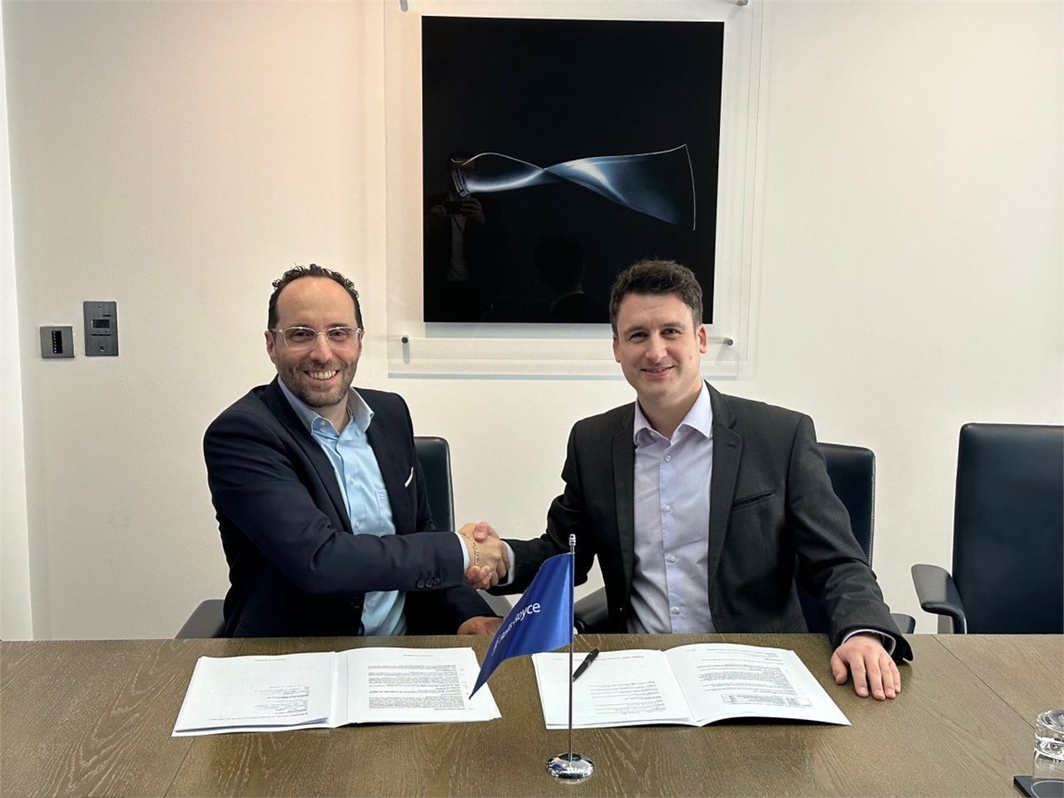 GKN Aerospace Awarded 5-Year Rolls-Royce Engine Repair Contract, Expands into Trent 700 Fan Blade Repairs  GKN Aerospace &copy;