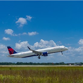 Image - Airbus Advances Delta Air Lines Fleet Performance With Descent Profile Optimisation Deployment