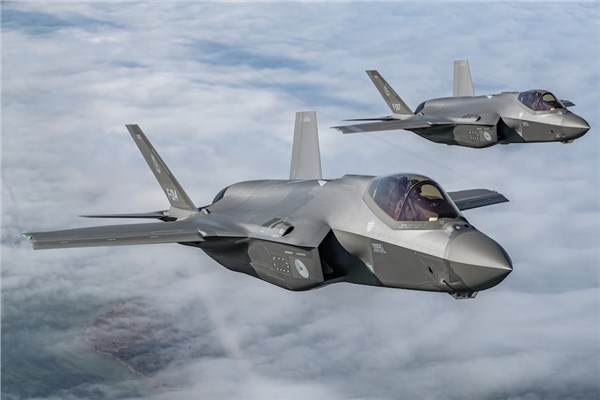 USAF, Netherlands Formalize Partnership on Collaborative Combat Aircraft Development