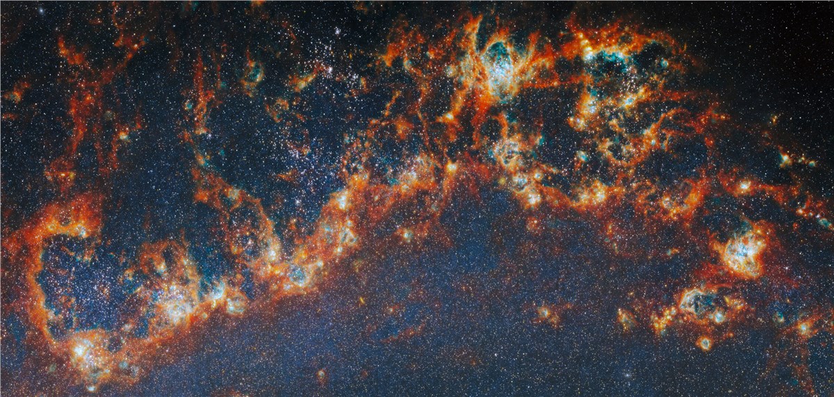 Webb & Hubble Find Massive Star Clusters Emerge Faster Star-forming regions in M51 ESA/Webb, NASA & CSA, A. Pedrini, A. Adamo (Stockholm University) and the FEAST JWST team &copy;