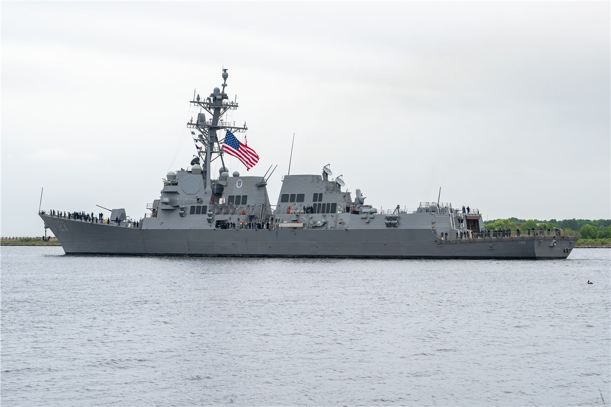 Flight III Destroyer Ted Stevens (DDG 128) Sails Away from HII's Ingalls Shipbuilding  HII &copy;